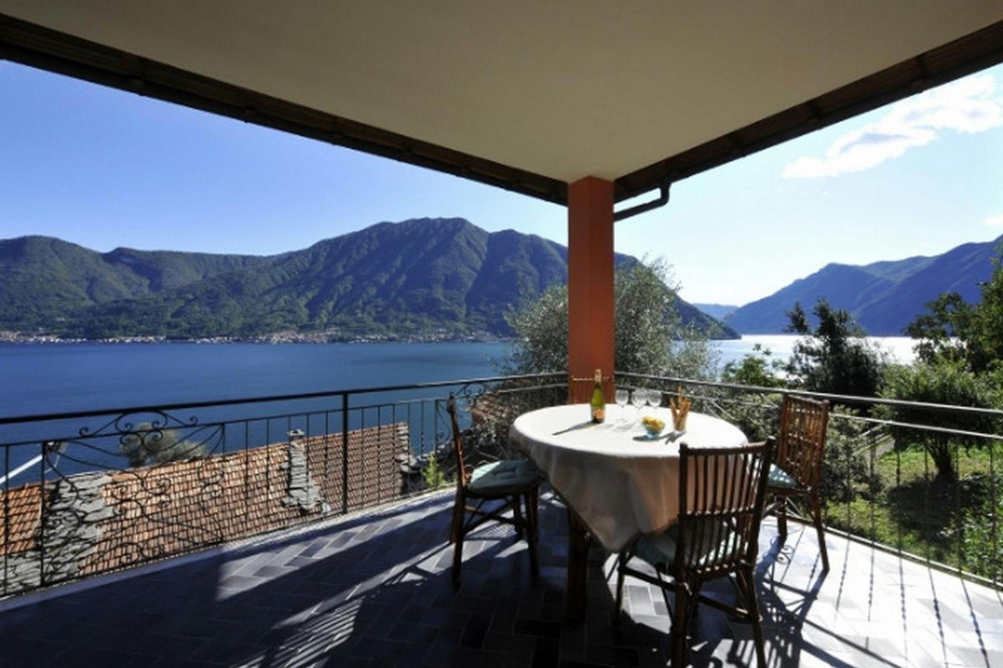Isola Vista - Terrazzo Daire Sala Comacina Dış mekan fotoğraf